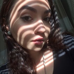 Meet your Posher, Lyn